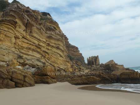 The sandy cove at Praia Figueira
